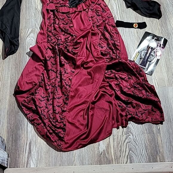 Vampire Halloween Costume Girl's Size 10-12 - Picture 3 of 7